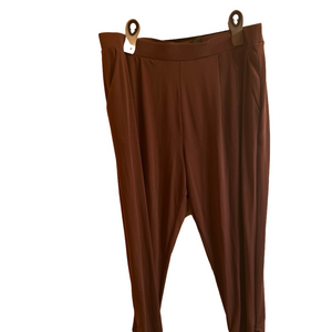 Express relax fit pants with nonfunctional back pockets, cinched lower leg